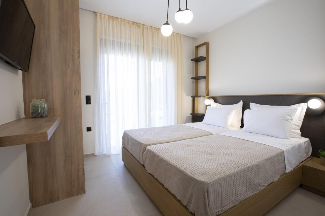 Inorato - Luxury Villa With Private Swimming Pool Kalamítsi Екстериор снимка